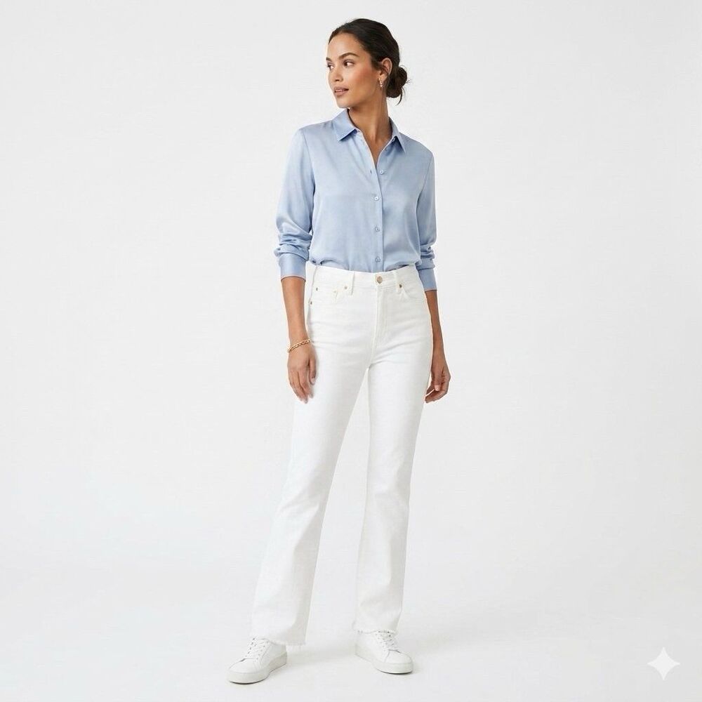 Stitch Star White High-Rise Bootcut Jeans Raw Hem size Small 30” waist